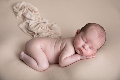 Best-Newborn-Photography-30022-2