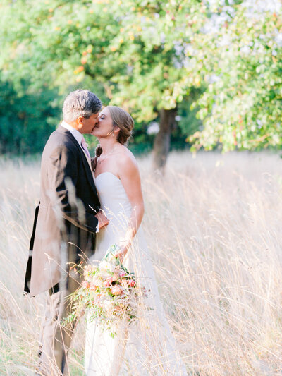Light, dreamy joyfilled wedding photography with an editorial look