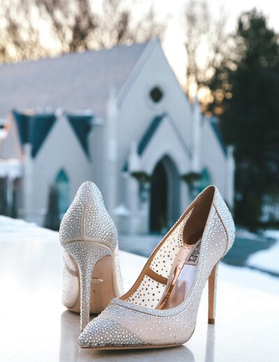 how to book more brides as a luxury bridal makeup artist