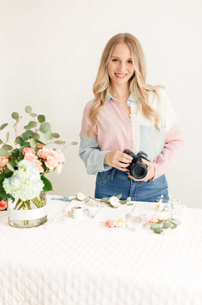 Meet Bree Stewart, a Pittsburgh wedding photographer and owner of Lens Love Photography LLC. 