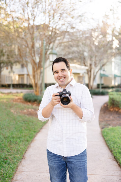 Guelph wedding photographer Chris smilling