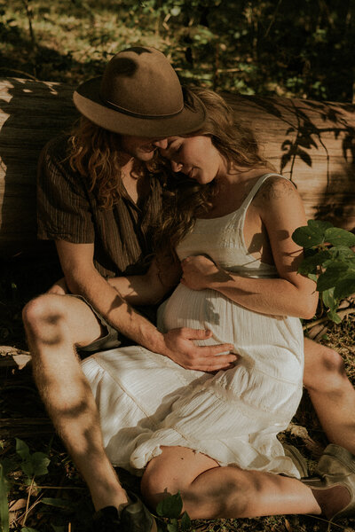 Golden light Bonville maternity session
