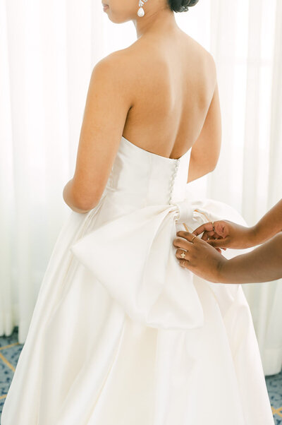 bride getting ready at the grand galvez