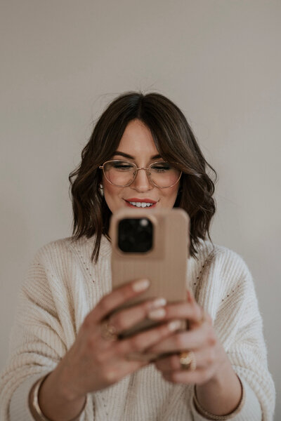 Expert hairstylist educator-led seminar