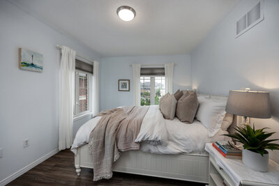 9-571 Longworth primary bdrm (1)