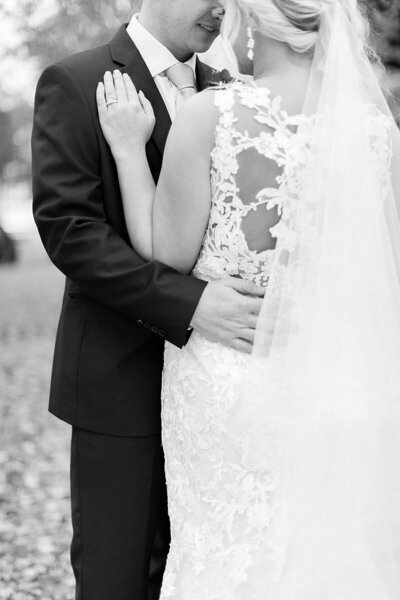 Bret and Brandie Evansville Owensboro Weddings Black and White Gallery18