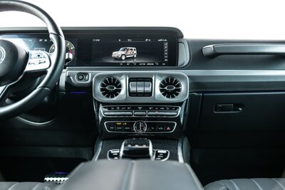 mercedes-g550-desert-sand-professional-edition-for-rent-in-miami-020