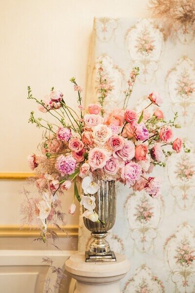 Romantic floral design Austin with soft pink color palette.