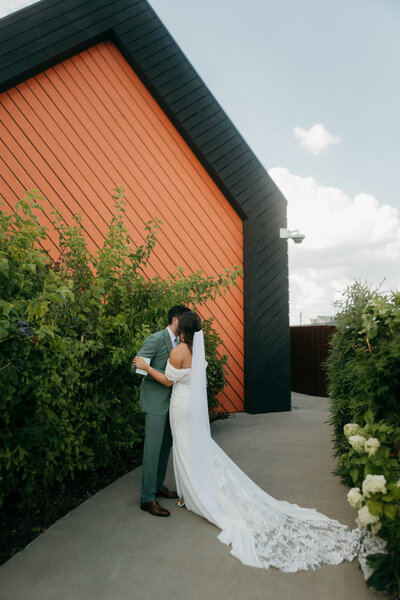 mec-wedding-sneaks-28