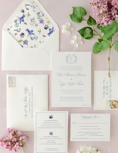 Vintage-Crest-Full-Suite