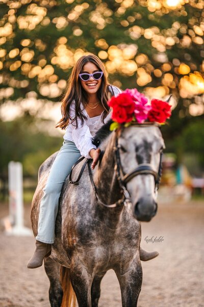 A Gorgeous Summer Horse Hairstyle To Try This Weekend - COWGIRL Magazine