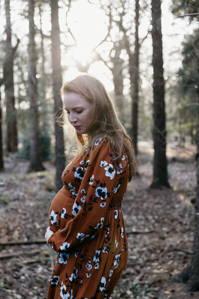 Gezins fotoshoot tijdens zwangerschap in Friesland