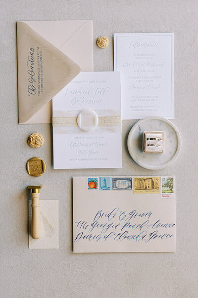 wedding invitations with pet portrait