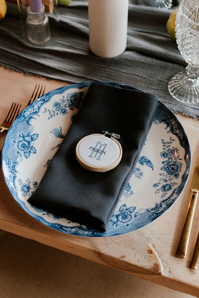 Wedding table settng with blue floral plate