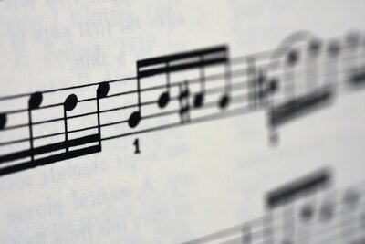Liedjes op maat. Bijzonder lied. Muziek die raakt