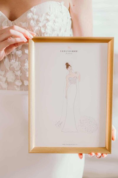 Luxe handgemaakte trouwjurk schets 