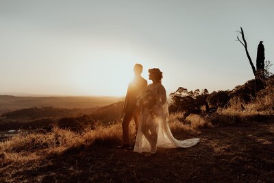 Brisbane wedding photo, bride and groom sunset
