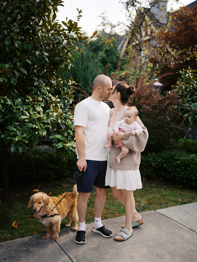 Portrait of mother and daughter during a family photoshoot at Full Bloom Lavender Farm 
