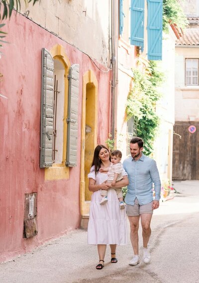 colorful engagement session in nice france