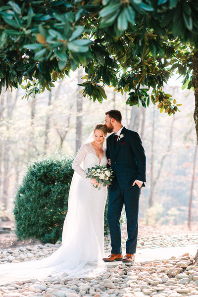 AUTUMN WEDDING IN RALEIGH NC CAPTURED BY TIERNEY RIGGS PHOTOGRAPHY