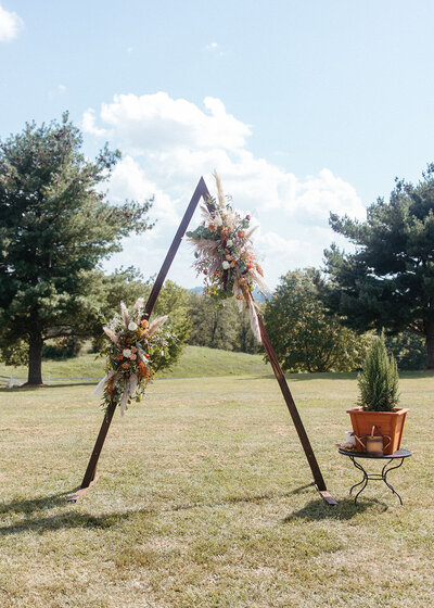 wedding arch St. Louis Wedding Photographers