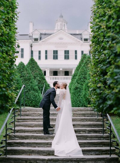 Molly-Carr-Photography-Lenox-Massachussets-Berkshires-Wedding-The-Mount-166