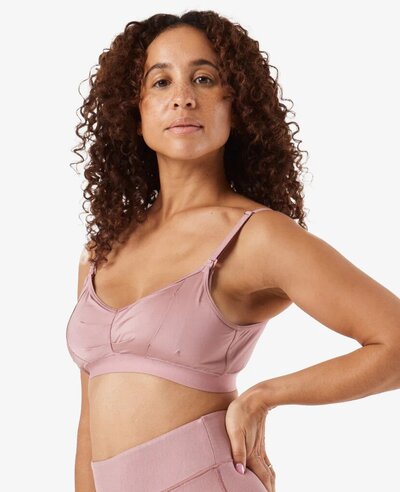 Bodily-Do-Anything-Bra-best-hands-free-pump-bra-nursing-bra-maternity-bra-chic-Dusk-rachel-detail-4-ezgif.com-webp-to-jpg-converter