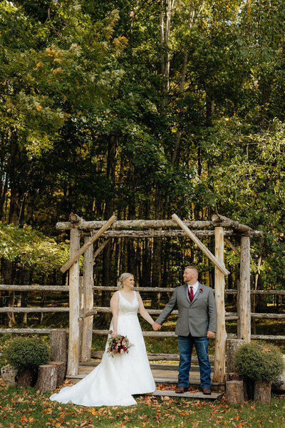 early fall Michigan wedding ceremony