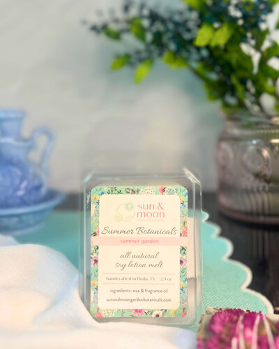 sun-and-moon-garden-botanicals-summer-garden-wax-melts