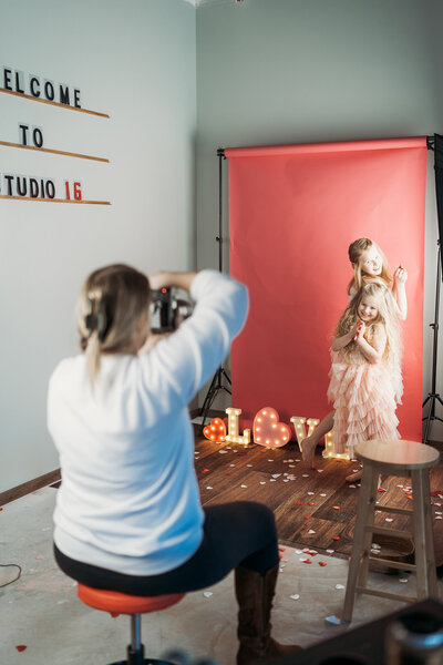 elle michele photography - bluffton photographer - bluffton sc - family photographer - hilton head photographer - lowcountry best - studio photographer - photographer educator - mentor - valentine mini session-6