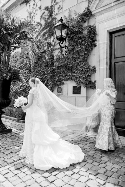 Oheka Castle Fine Art Wedding Photographer, Hamptons Luxury Wedding Photographer, NY Editorial Documentary Wedding Photographer