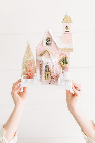 decorative pink house as holiday decor | carlisledigitalmarketing.com