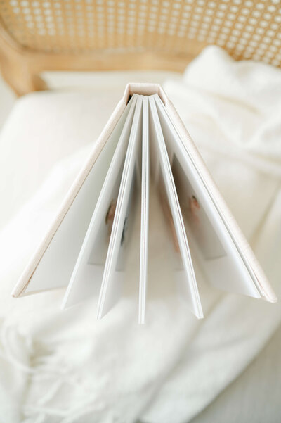 heirloom matted album by vision art 