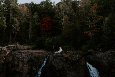 bride and groom at pattinson state park in northern wisconsin