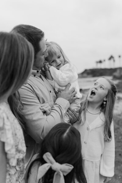 Orange County maternity photography session at Laguna Beach