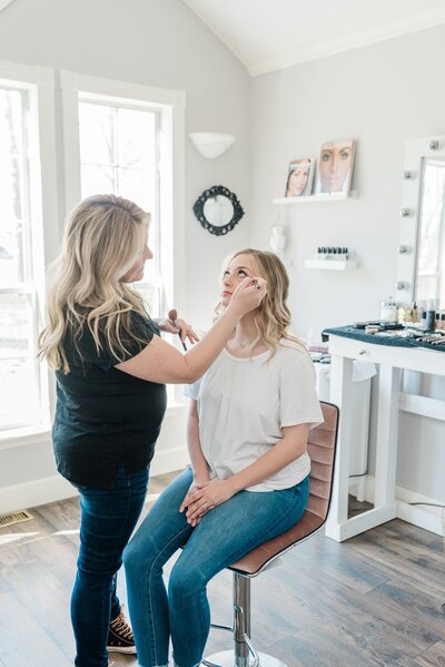 Branding Photos For Nashville Hair and Makeup Artist Kati Edge by Nashville Branding Photographer Dolly DeLong
