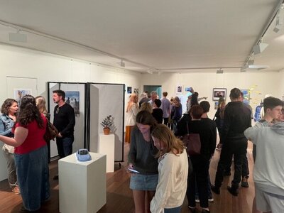 Exhibition_Crowd_1