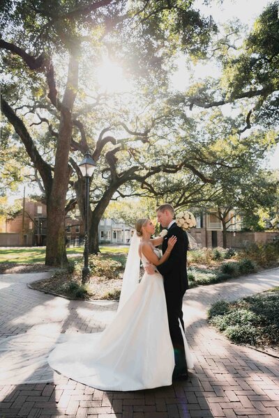 164_Savannah wedding_Charles Morris Center_Cathedral_St.John_1503_Holly+Justin {Coastal Chic Studios}_CC1_3396