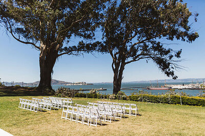 Experienced and knowledgeable San Francisco City Hall wedding photographer Zoe Larkin Photography