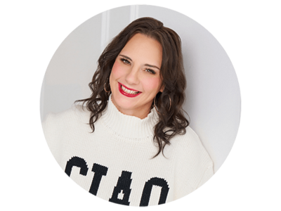 luxury travel agent group coaching student