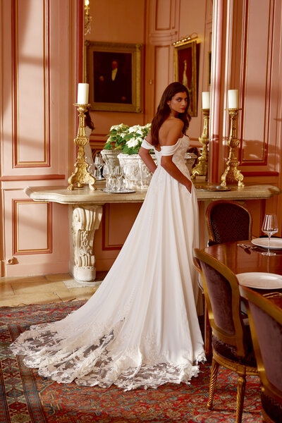 Justin Alexander Wedding Dress Montreal | Dream It Yourself
