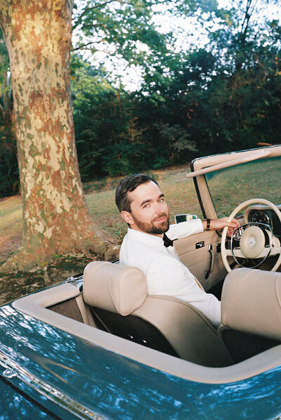Flora_And_Grace_Provence_Analog_Film_Editorial_Wedding_Photographer (38 von 103)