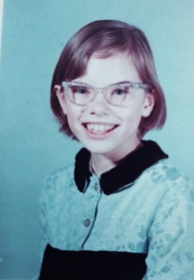 Image of young Laura Nowlen
