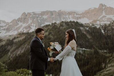 Couple reads vows in the San Juan Mountains