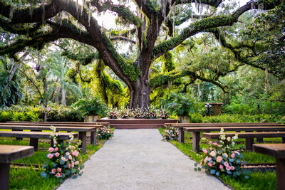 Del Favero Oasis elopement packages. 