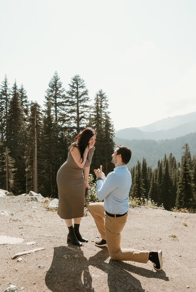 best Washington couples photographer for adventurous love stories