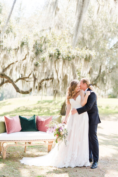 JANE AND ANDREW  AN ELEGANT OUTDOOR LEGARE WARING HOUSE WEDDING - Kate Dye  Photography