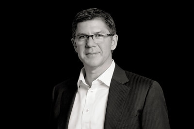 Headshot Photography services in Minneapolis