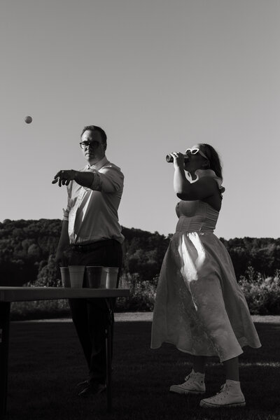 bride and groom walk on mexican beaches