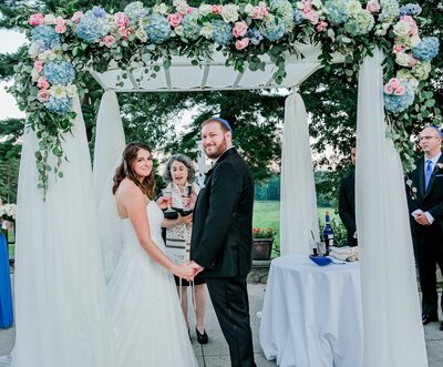 Wedding Florist in Sudbury, MA - serving couples in New England. Photo Courtesy of: Picture This Photography